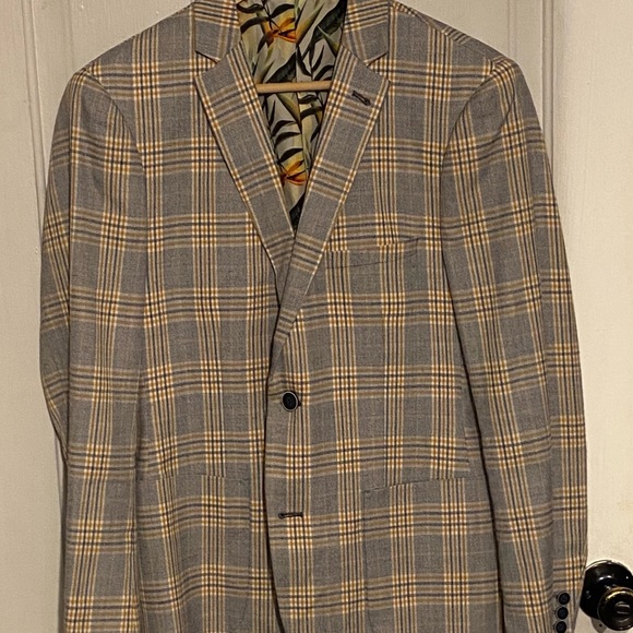 Paisley & Gray Blue and Tan Plaid Blazer - Picture 1 of 4